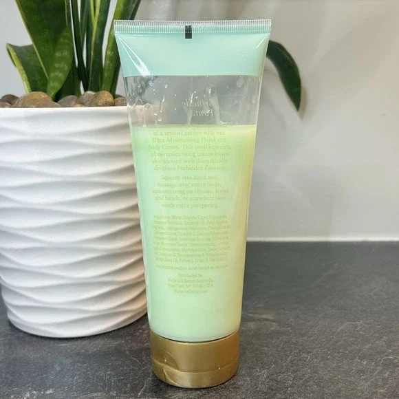 Victoria's Secret Forbidden Fantasy Ultra Moisturizing Hand & Body Cream 7.25 Oz - Picture 2 of 4